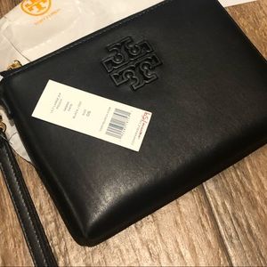 Lily large zip ouch by Tory Burch!  NWT